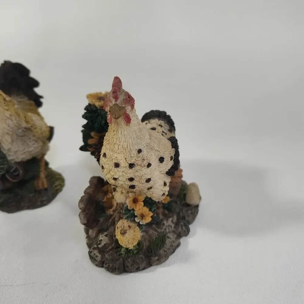 VTG Rooster Chicken Hen Family Resin Figurine Baby Chicks Rooster Cute!_Lot of 2